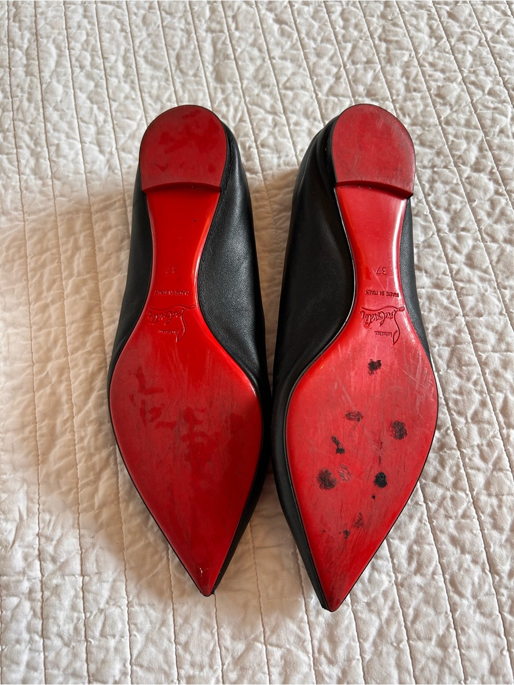 Christian Louboutin Ballala iconic pointy black leather flats. - Picture 4 of 9